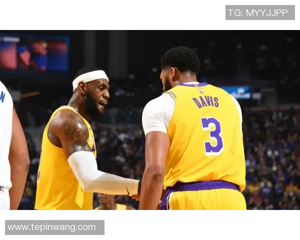 曝戴维斯计划在本周四参与球队练习 争夺获准对阵湖人复出 曝戴维斯计划在本周四参与球队练习 争夺获准对阵湖人复出